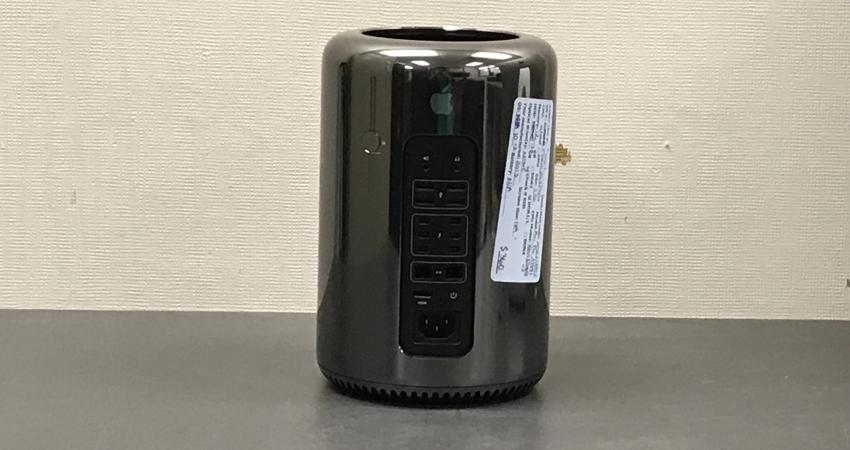 2013 Apple Mac Pro Desktop Computer, A1481 (3.50 Ghz Intel 2013 Apple Mac Pro Desktop Computer, A1481 (3.50 Ghz Intel
